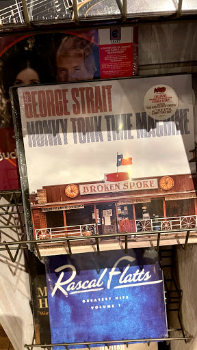 American Restaurant «Cracker Barrel Old Country Store», reviews and photos, 238 Enterprise Dr, Rocky Mount, NC 27804, USA