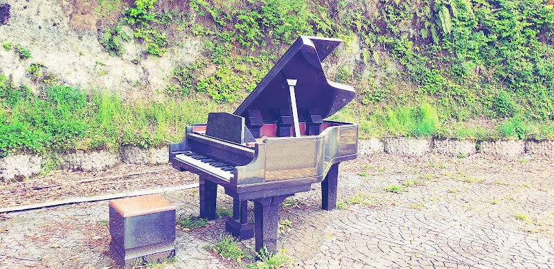 岡城のピアノ