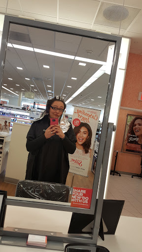 Hair Salon «Ulta Beauty», reviews and photos, 3502 Metro Dr Suite 100, Council Bluffs, IA 51501, USA