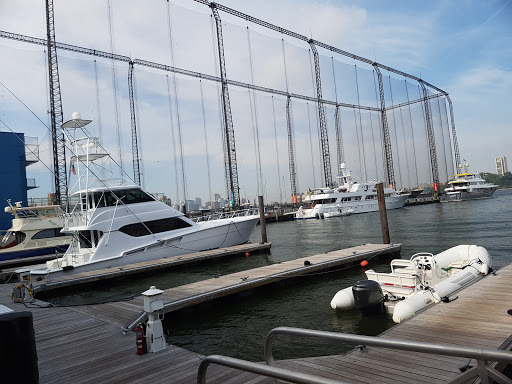 Golf Club «The Golf Club at Chelsea Piers», reviews and photos, 59 Chelsea Piers, New York, NY 10011, USA