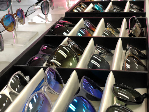 Sunglasses Store «Yakima Sunglass», reviews and photos, 319 W Yakima Ave, Yakima, WA 98902, USA
