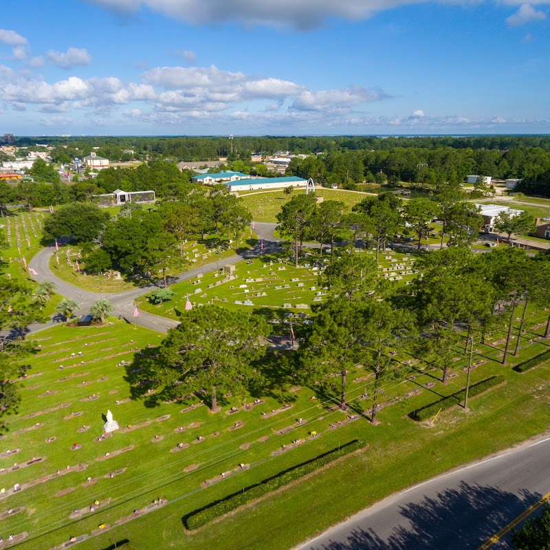 Forest Lawn Memorial Cemetery