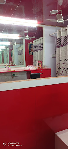 Thanisha Beauty Parlour Bengaluru