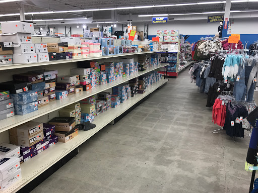 Grocery Store «P & R Discount Grocery», reviews and photos, 600 Scranton Carbondale Hwy, Eynon, PA 18403, USA