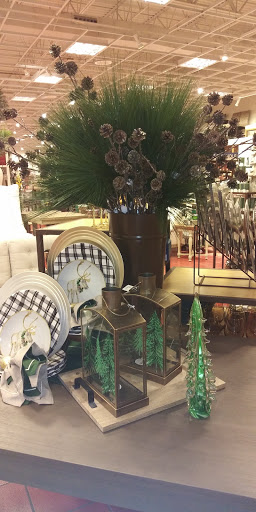 Home Goods Store «Pier 1 Imports», reviews and photos, 4410 Mitchellville Rd, Bowie, MD 20716, USA