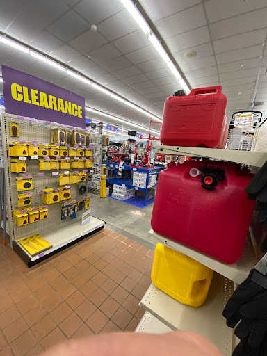 Hardware Store «Harbor Freight Tools», reviews and photos, 2950 NE Hogan Dr, Gresham, OR 97030, USA