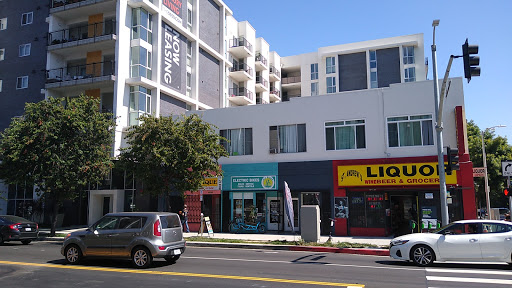 LA Fly Rides image