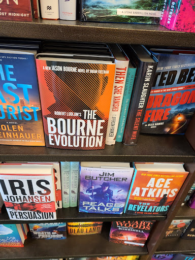 Book Store «Barnes & Noble», reviews and photos, 1451 Coral Ridge Ave # 1108, Coralville, IA 52241, USA