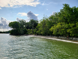 Photo de Perkins Beach avec rivage droit, long