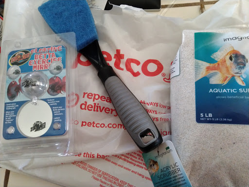 Pet Supply Store «Petco Animal Supplies», reviews and photos, 3444 S Mooney Blvd, Visalia, CA 93277, USA
