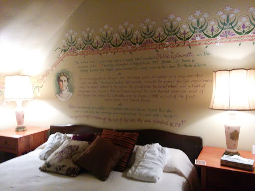 Hotel «McMenamins Edgefield», reviews and photos, 2126 SW Halsey St, Troutdale, OR 97060, USA