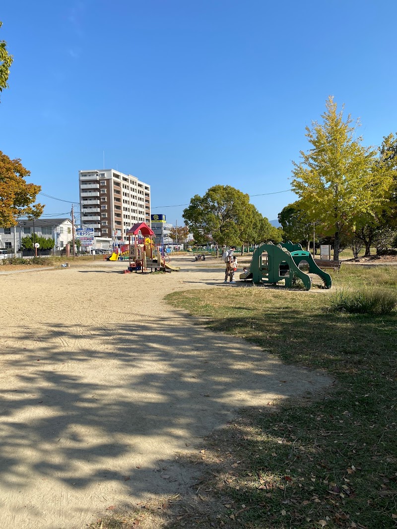 ちびっ子広場