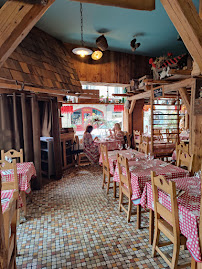 Atmosphère du Restaurant français Chez Mamie Lise à Annecy - n°20