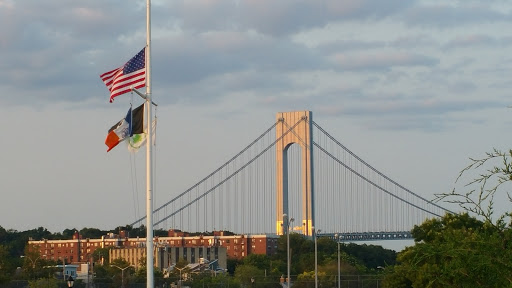 Monument «Fountain of the Dolphins», reviews and photos, 378 Sand Ln, Staten Island, NY 10305, USA