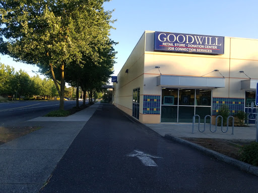 Goodwill, 6425 NE Fourth Plain Blvd, Vancouver, WA 98661, USA, 