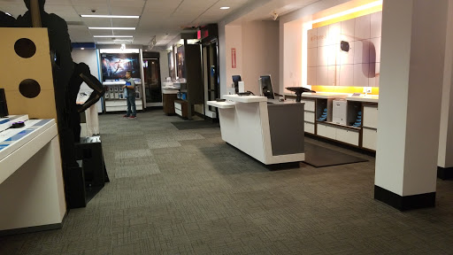 Cell Phone Store «AT&T», reviews and photos, 2000 W Imperial Hwy, La Habra, CA 90631, USA