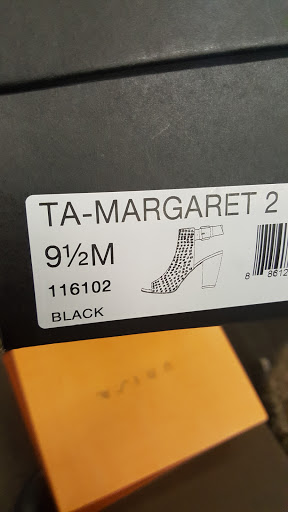 Shoe Store «DSW Designer Shoe Warehouse», reviews and photos, 110 Slater St, Manchester, CT 06040, USA