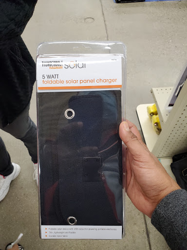 Hardware Store «Harbor Freight Tools», reviews and photos, 32706 John R Rd, Madison Heights, MI 48071, USA