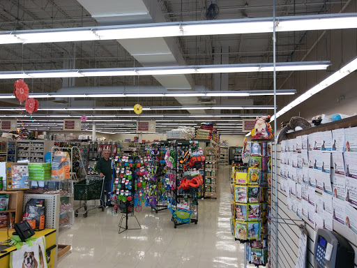 Pet Supply Store «Pet Supplies Plus», reviews and photos, 7315 Mentor Ave, Mentor, OH 44060, USA