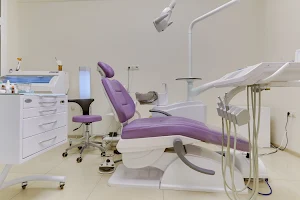 Стоматология Мастер-дент в Подольске Ӏ базальная имплантация, виниры, отбеливание зубов image