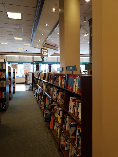 Book Store «Barnes & Noble», reviews and photos, 2621 Plainfield Rd, Joliet, IL 60435, USA