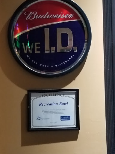 Bar & Grill «Rec Bowl», reviews and photos, 40 Crocker Blvd, Mt Clemens, MI 48043, USA