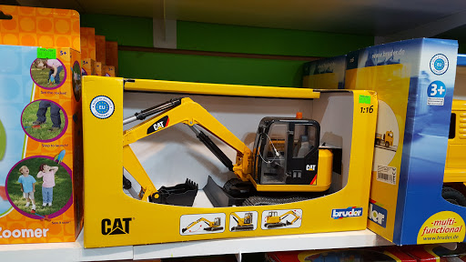 Toy Store «Toyology Howell», reviews and photos, 109 W Grand River Ave, Howell, MI 48843, USA