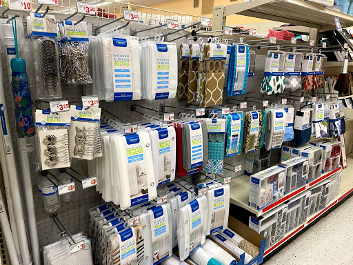 Dollar Store «FAMILY DOLLAR», reviews and photos, 2733 Winnetka Ave N, New Hope, MN 55427, USA