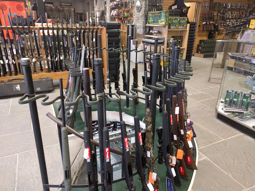 Outdoor Sports Store «Powderhorn Outdoor Sports Center», reviews and photos, 5755 Williston Rd, Williston, VT 05495, USA