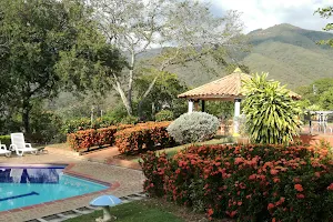 Villa LUPE, El Hato image