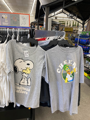 Discount Store «Big Lots», reviews and photos, 6282 Pearl Rd, Parma Heights, OH 44130, USA