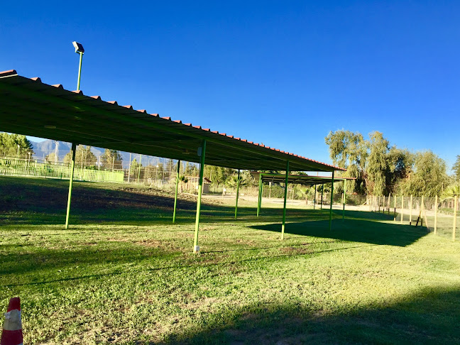 Vistas Del Quillaiquen - Campo de fútbol
