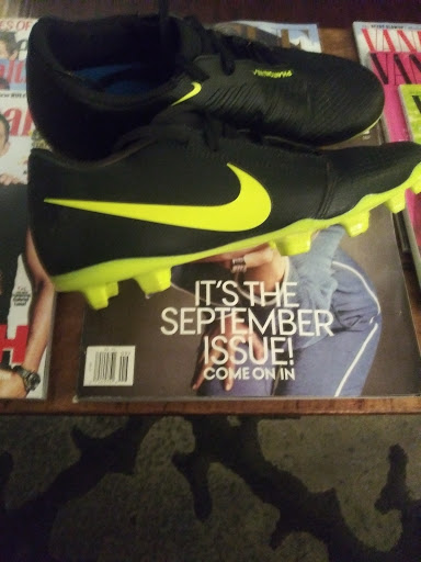 Sporting Goods Store «Big 5 Sporting Goods», reviews and photos, 4780 Pacific Coast Hwy, Long Beach, CA 90804, USA