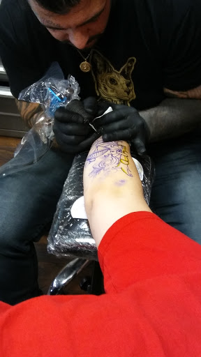 Tattoo Shop «Sink or Swim Tattoo», reviews and photos, 11100 Monroe Rd, Matthews, NC 28105, USA