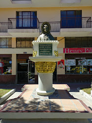 Monumento a Mercedes de Jesús Molina y Ayala