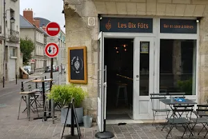 Les Dix Fûts Tours image