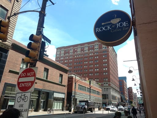 Rock 'n' Joe Coffee (Penn Ave)