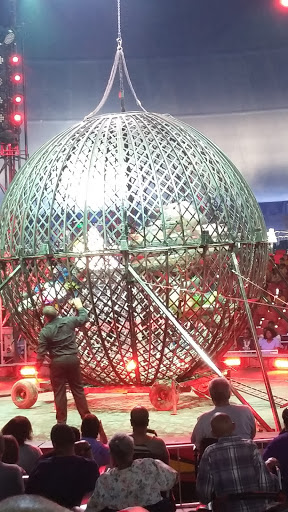 Stadium «Bears and Eagles Riverfront Stadium», reviews and photos, 450 Broad St, Newark, NJ 07102, USA