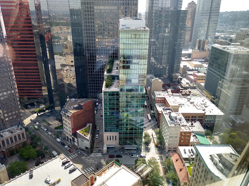 Shopping Mall «Fifth Avenue Place», reviews and photos, 201 Fifth Ave, Pittsburgh, PA 15222, USA