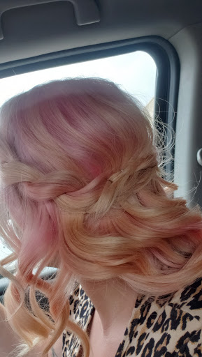 Beauty Salon «Lunatic Fringe Salon Ohio», reviews and photos, 7033 Yankee Rd, Liberty Township, OH 45044, USA