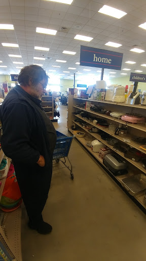 Thrift Store «Goodwill Store & Donation Center», reviews and photos