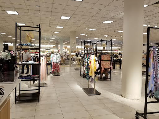 Department Store «Nordstrom Alderwood Mall», reviews and photos, 3200 184th St SW, Lynnwood, WA 98037, USA