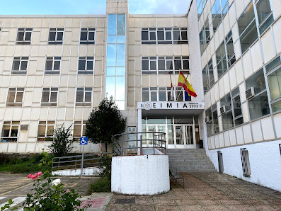 Escuela de Ingeniería Minera e Industrial de Almadén - EIMIA Pl. Manuel Meca, 1, 13400 Almadén, Ciudad Real, España