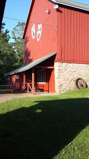 Performing Arts Theater «Red Barn Theatre», reviews and photos, 2247 22nd St, Rice Lake, WI 54868, USA