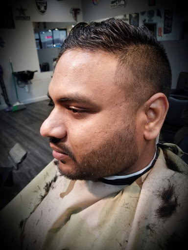 Barber Shop «20 and out barber shop», reviews and photos, 32871 Schoenherr Rd, Warren, MI 48088, USA