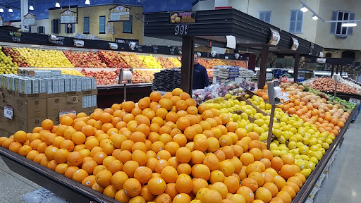 Grocery Store «Butera Market», reviews and photos, 2070 N Rand Rd, Palatine, IL 60074, USA