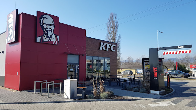 KFC Vác DT