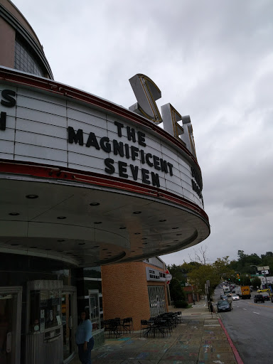 Movie Theater «The Senator Theatre», reviews and photos, 5904 York Rd, Baltimore, MD 21212, USA