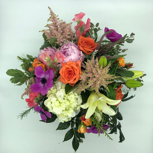 Florist «Petals & Vines», reviews and photos, 410 Main St E, Monmouth, OR 97361, USA