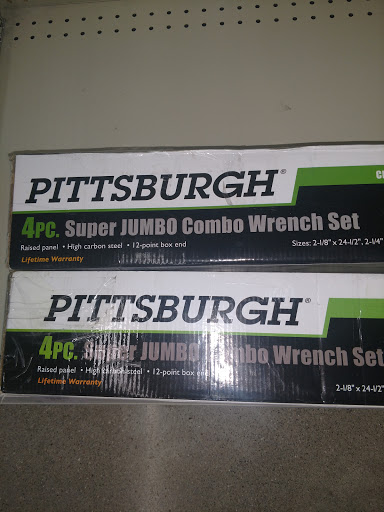 Hardware Store «Harbor Freight Tools», reviews and photos, 1460 Main St, Hamilton, OH 45013, USA